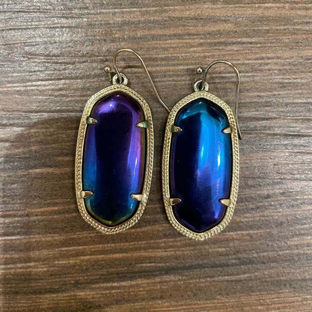 Kendra Scott Elle earrings - black on one side & blue/black iridescent on other